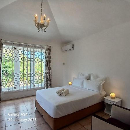 דירות Rivière Noire The Coral House מראה חיצוני תמונה